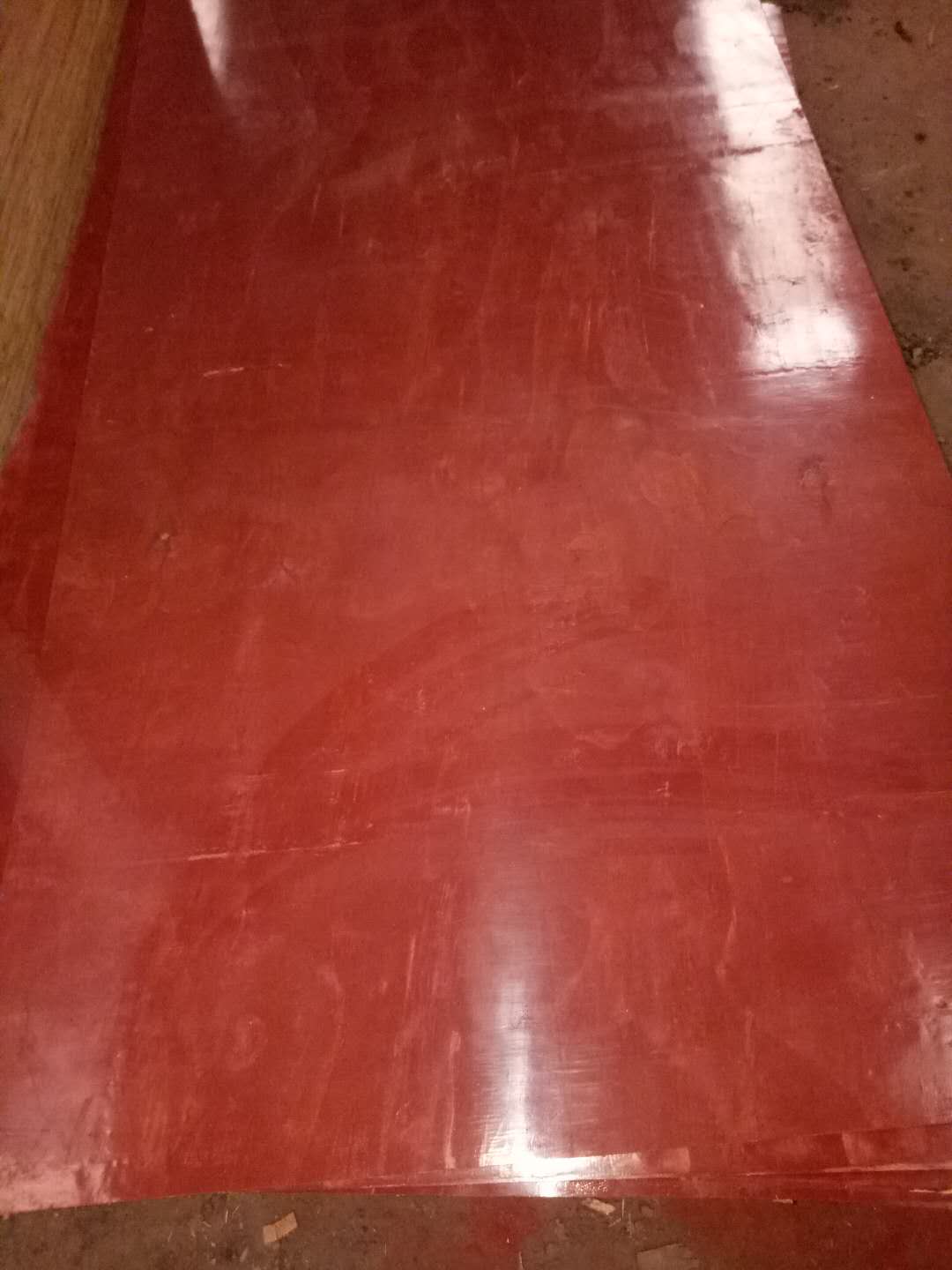 廠家直銷建筑模板，彩色瀝青專用鐵紅，色粉